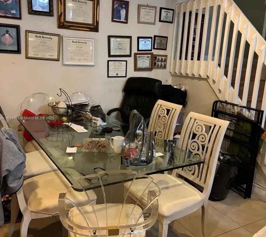 1203 Sussex Dr, North Lauderdale FL 33068