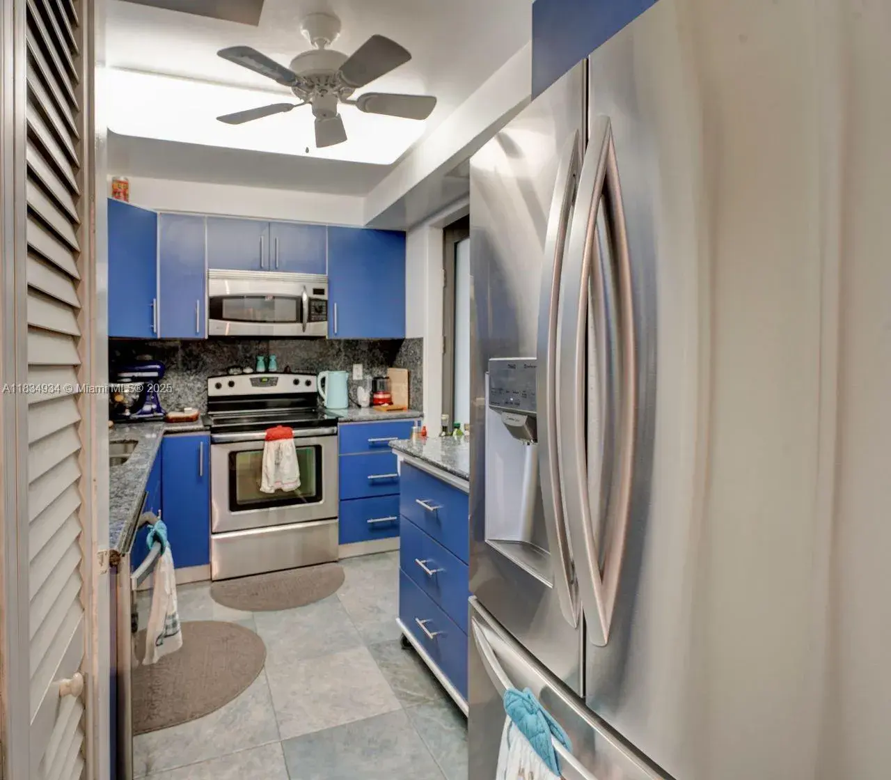 301 Golden Isles Dr # 502, Hallandale Beach FL 33009