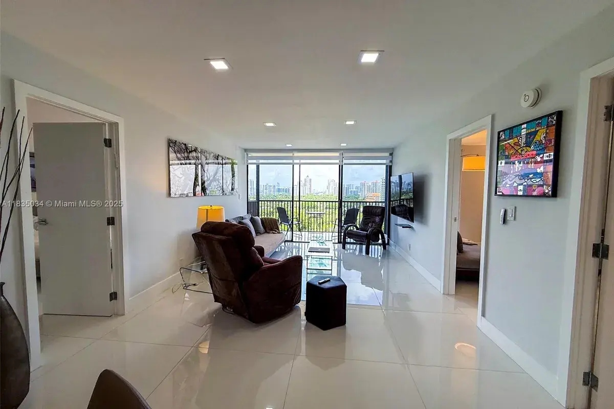 20379 W Country Club Dr # 1434, Aventura FL 33180