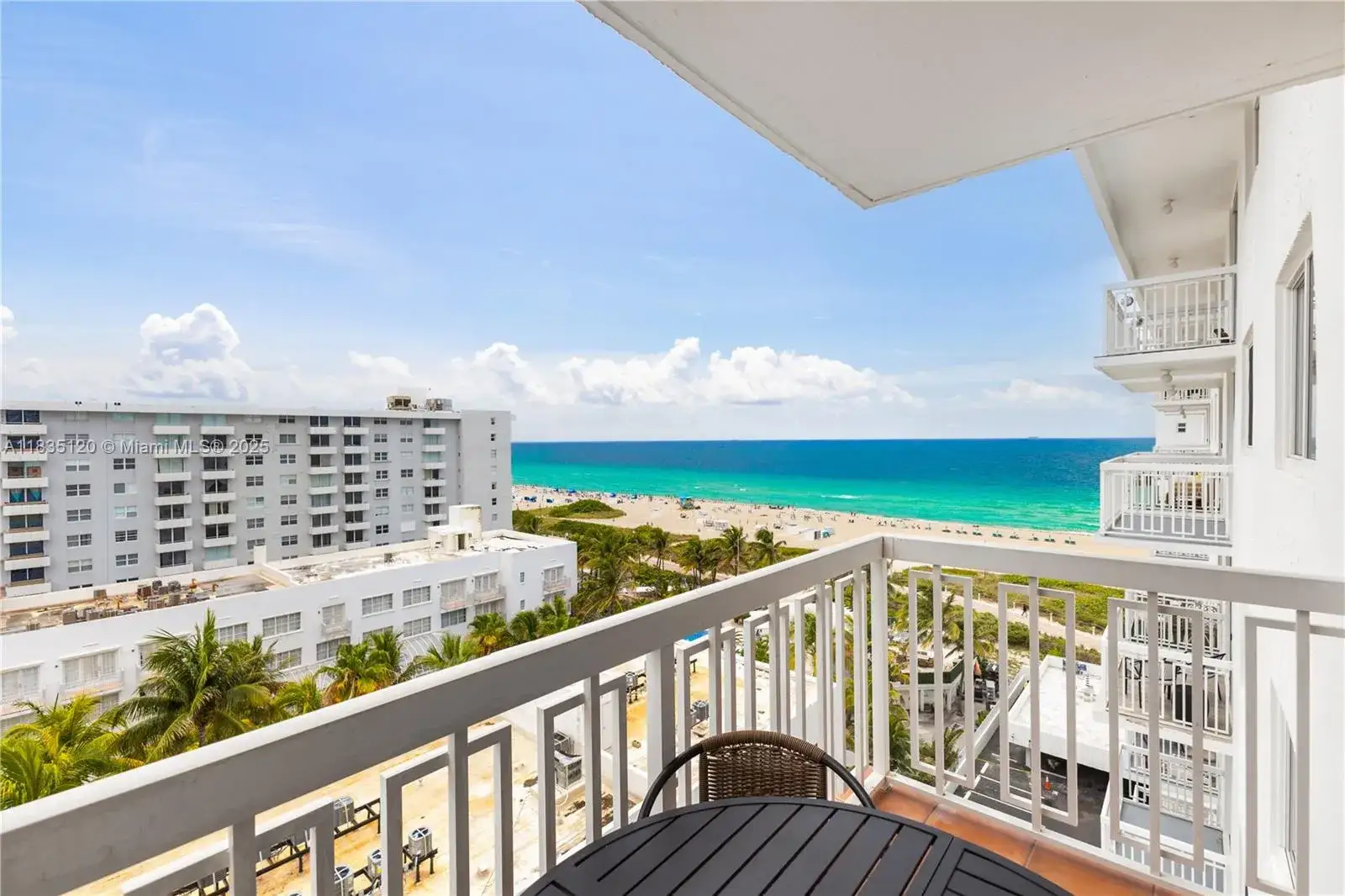 1 bedroom 1 bath Residential for sale at 401 Ocean Dr # 1024, Miami Beach FL 33139