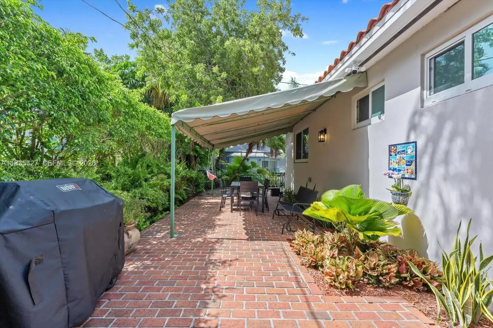 511 Catalonia Ave, Coral Gables FL 33134