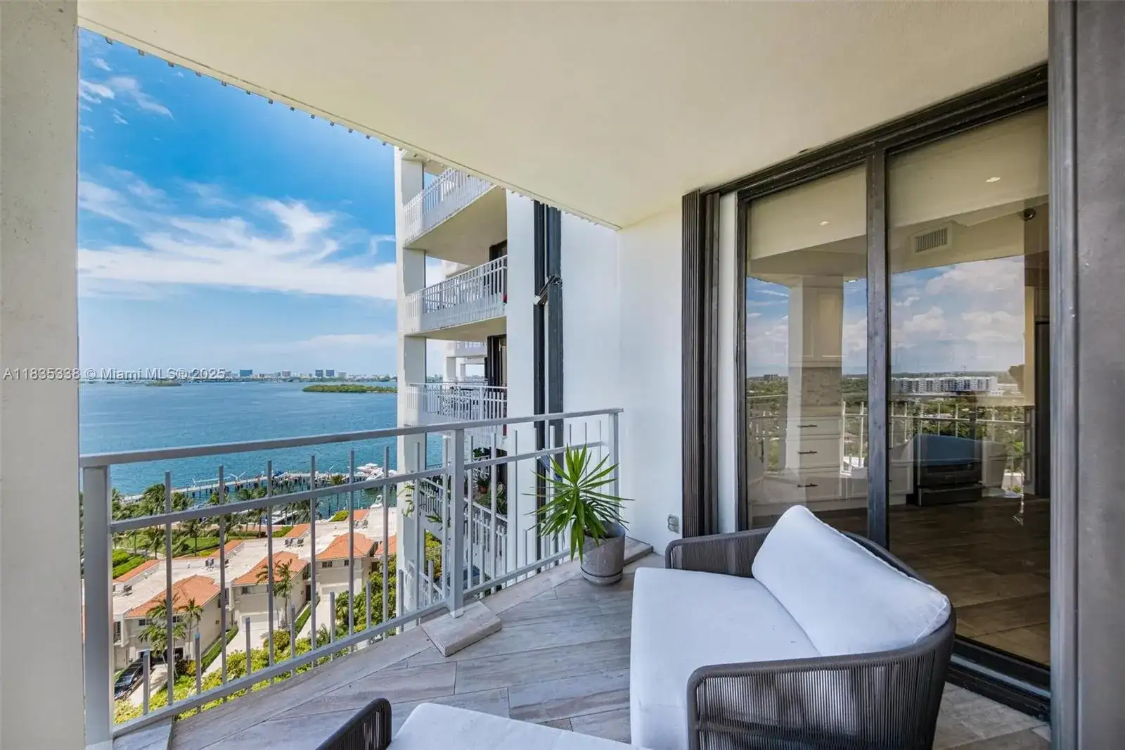 4000 Towerside Ter # 1507, Miami FL 33138 photo 4