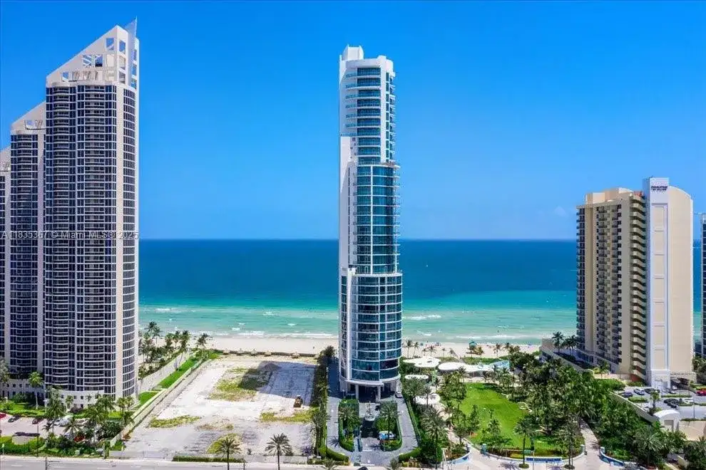 17475 Collins Ave # 2002, Sunny Isles Beach FL 33160 photo 3