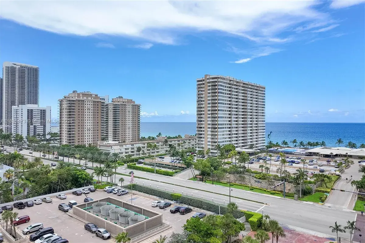 1985 S Ocean Dr # 10D, Hallandale Beach FL 33009