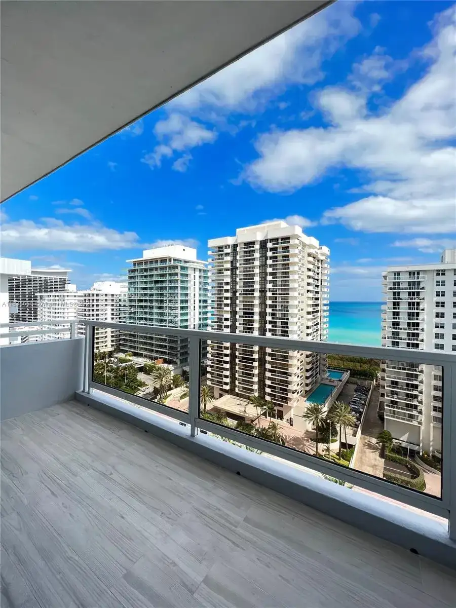 5700 Collins Ave # 16B, Miami Beach FL 33140 photo 2