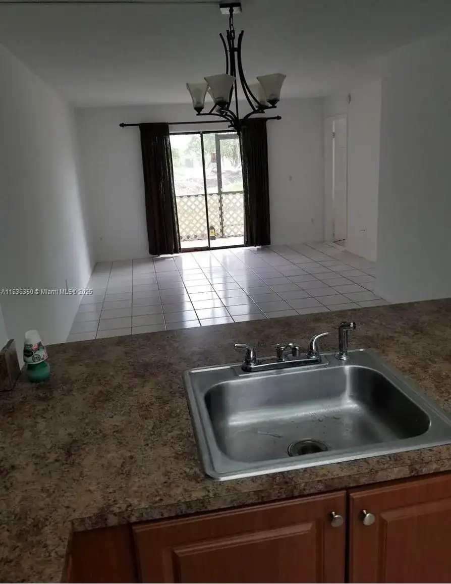 911 NE 209th Ter # 106, Miami FL 33179 photo 3