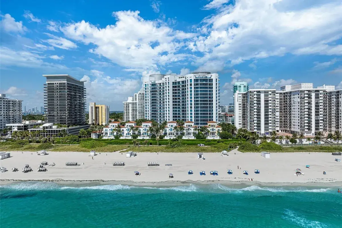 5959 Collins Ave # 705, Miami Beach FL 33140