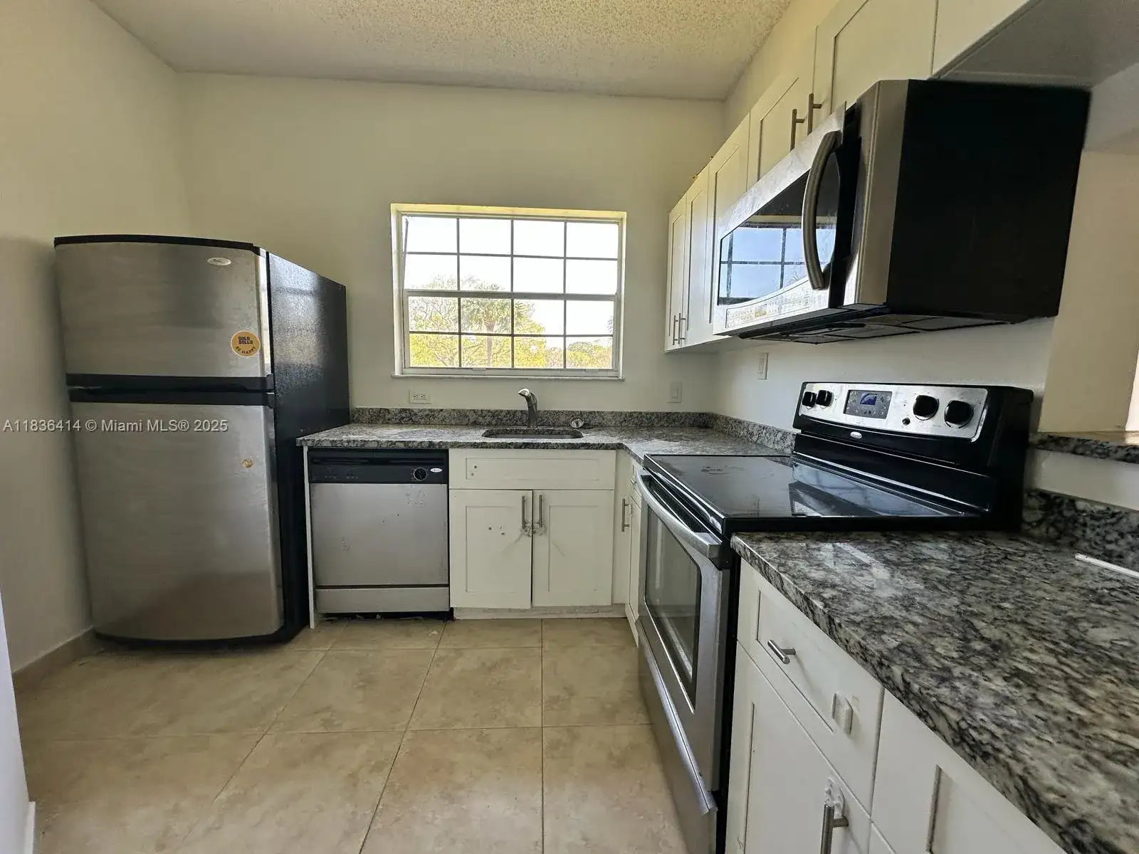 800 Cypress Park Way # L1, Deerfield Beach FL 33064 photo 3