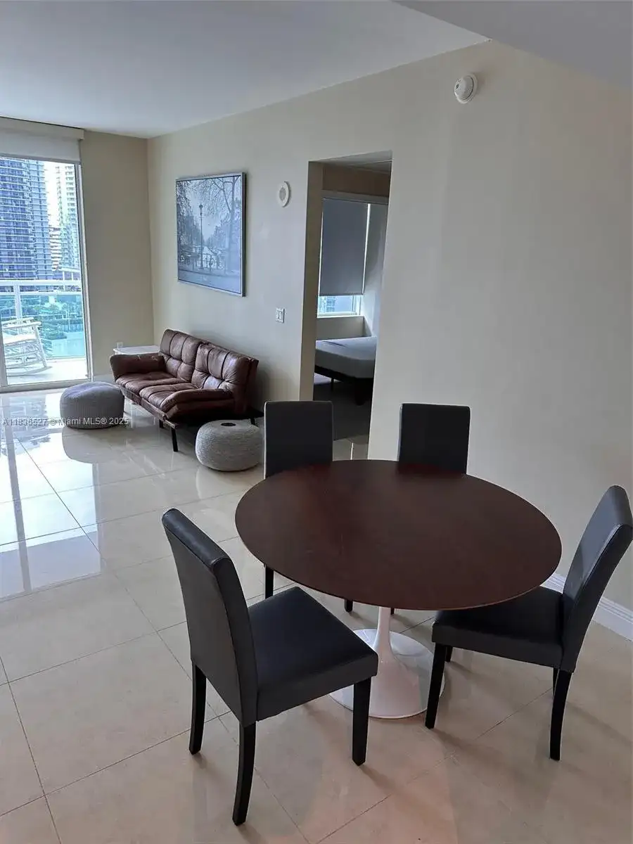 951 Brickell Ave # 2405, Miami FL 33131 photo 5