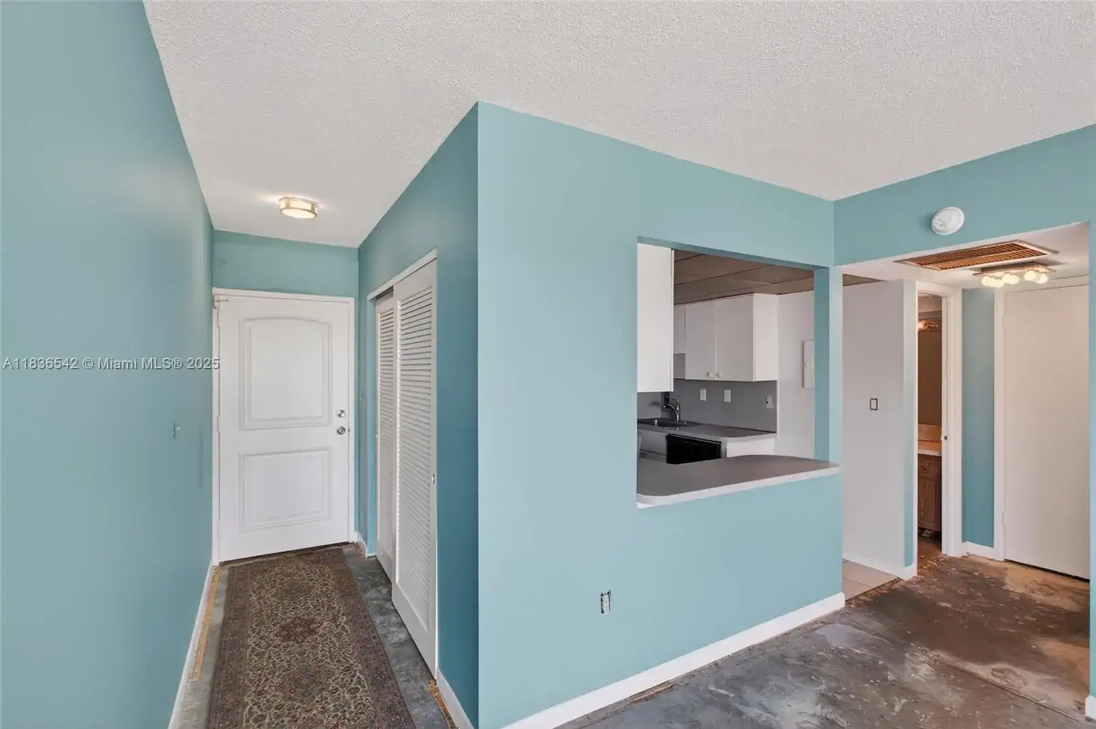 11111 Biscayne Blvd # 2100, Miami FL 33181 photo 4