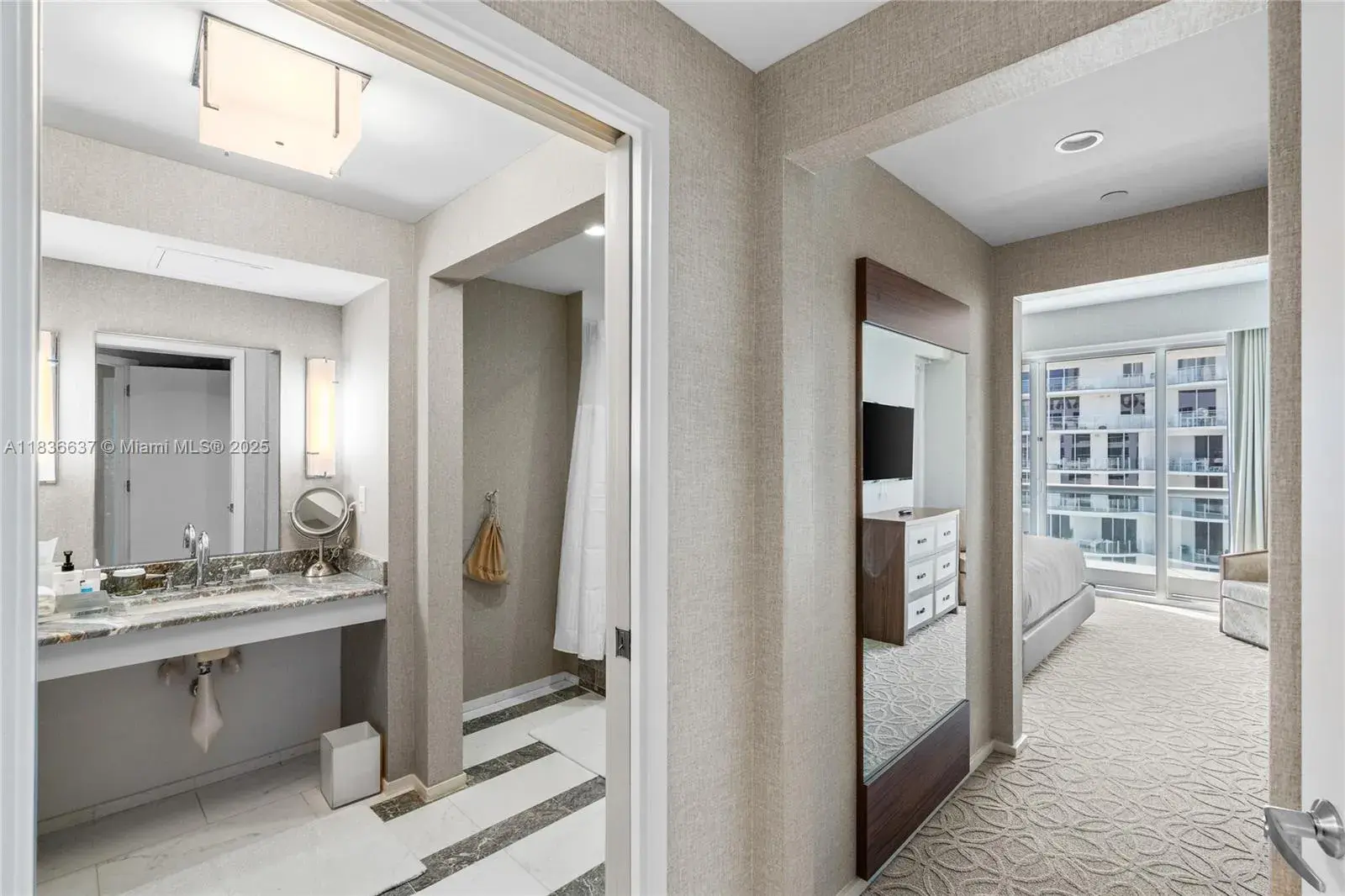 551 N Fort Lauderdale Beach Blvd # R2205, Fort Lauderdale FL 33304
