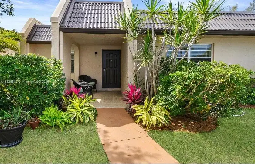 103 Lake Terry Dr, West Palm Beach FL 33411 photo 2