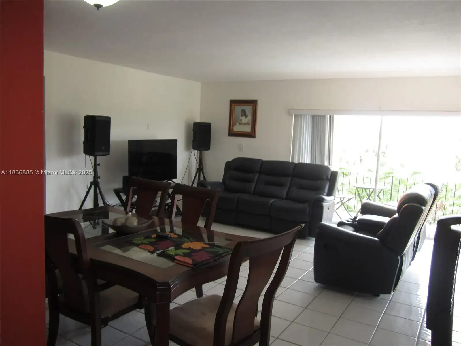 6780 W 2nd Ct # 304, Hialeah FL 33012 photo 2