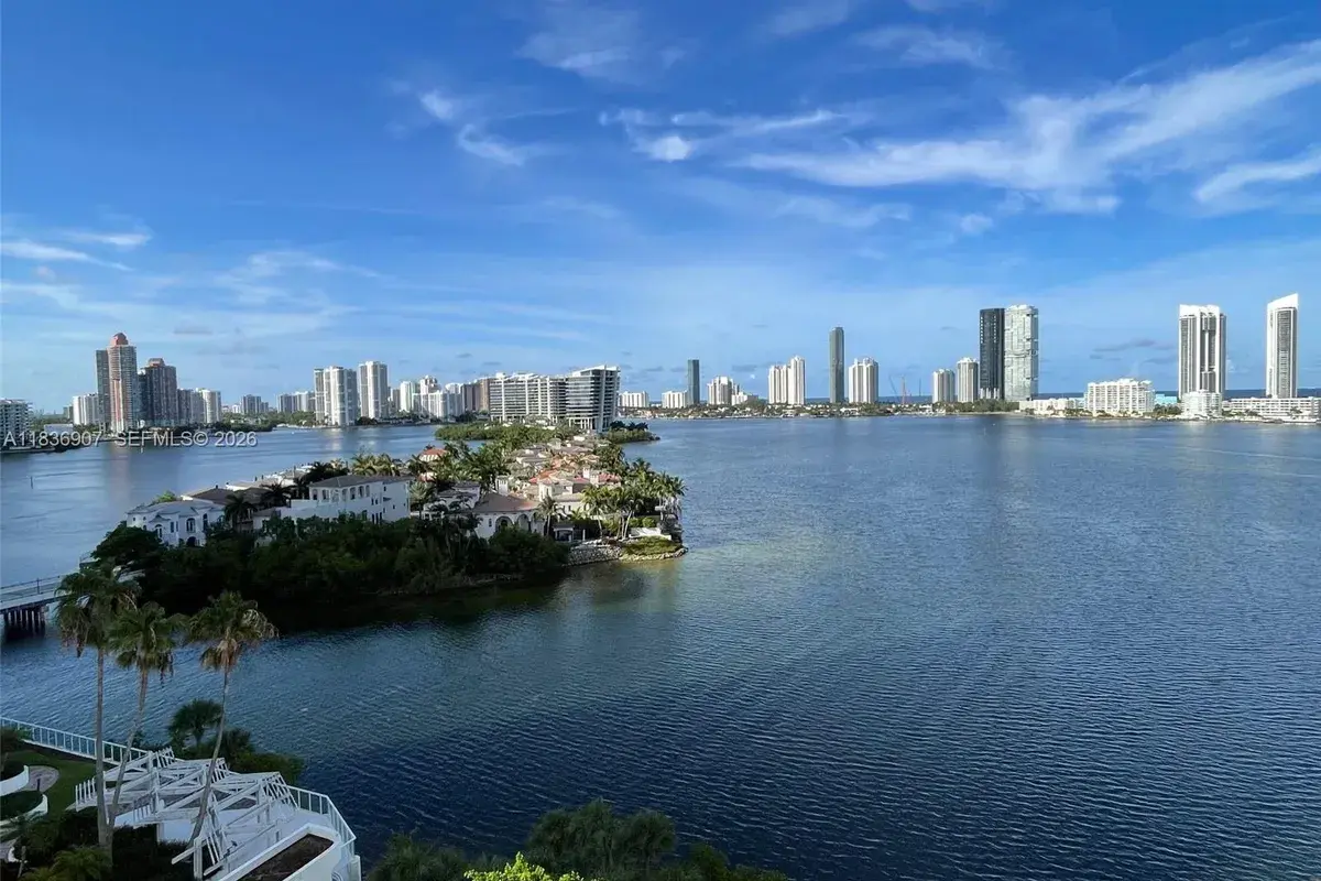 3000 Island Blvd # 1103, Aventura FL 33160