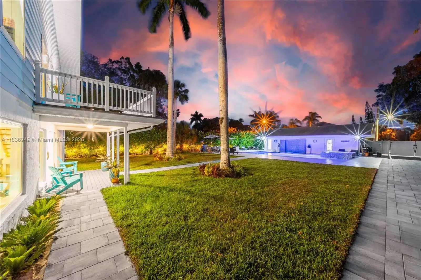 27237 Rio Vista Circle, Bonita Springs FL 34135 photo 3