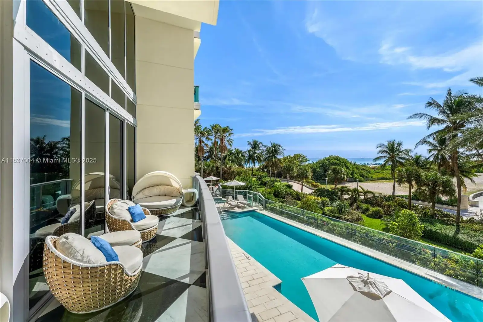 1455 Ocean Dr # 01, Miami Beach FL 33139 photo 3