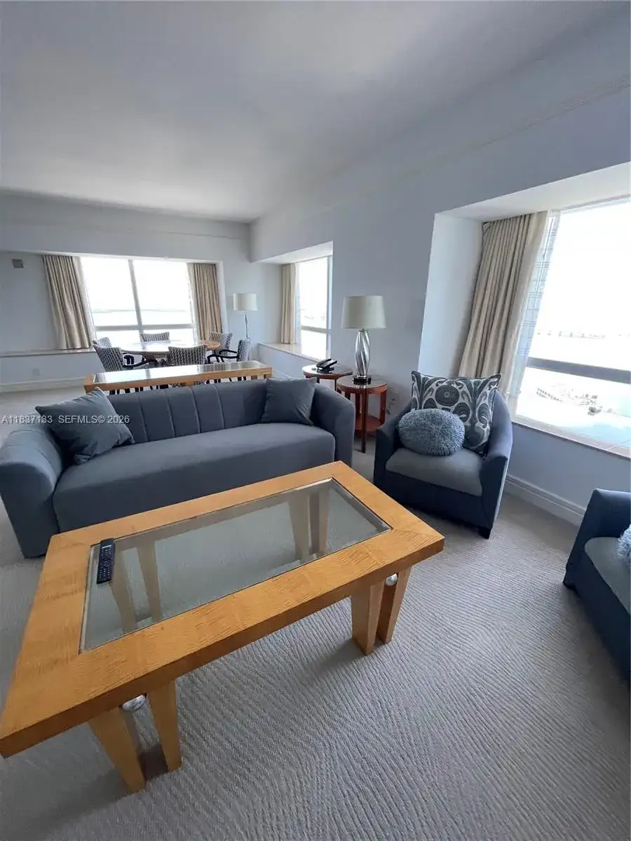 1435 Brickell Ave # 3106, Miami FL 33131 photo 4