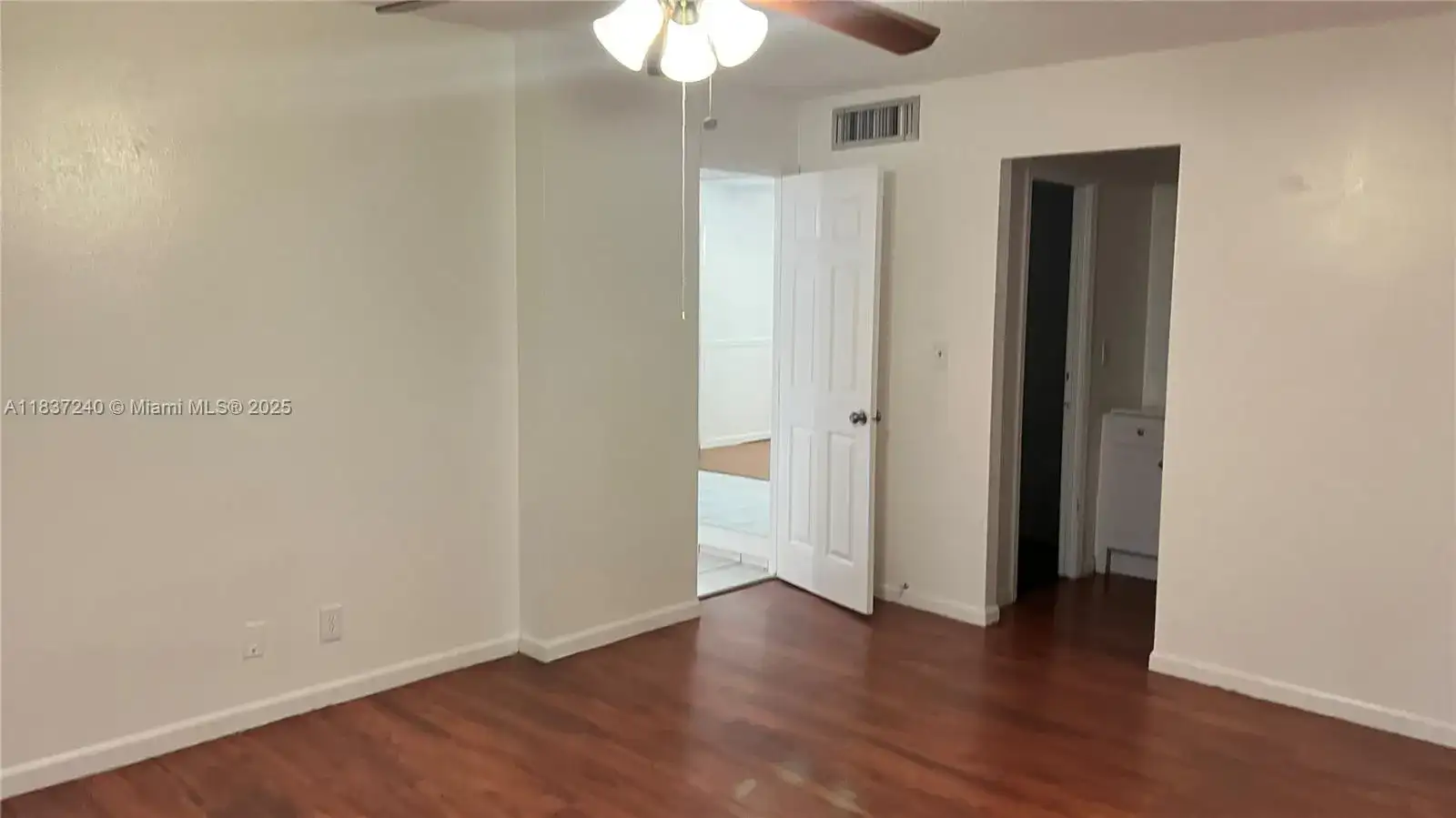 7001 Environ Blvd # 304, Lauderhill FL 33319 photo 3