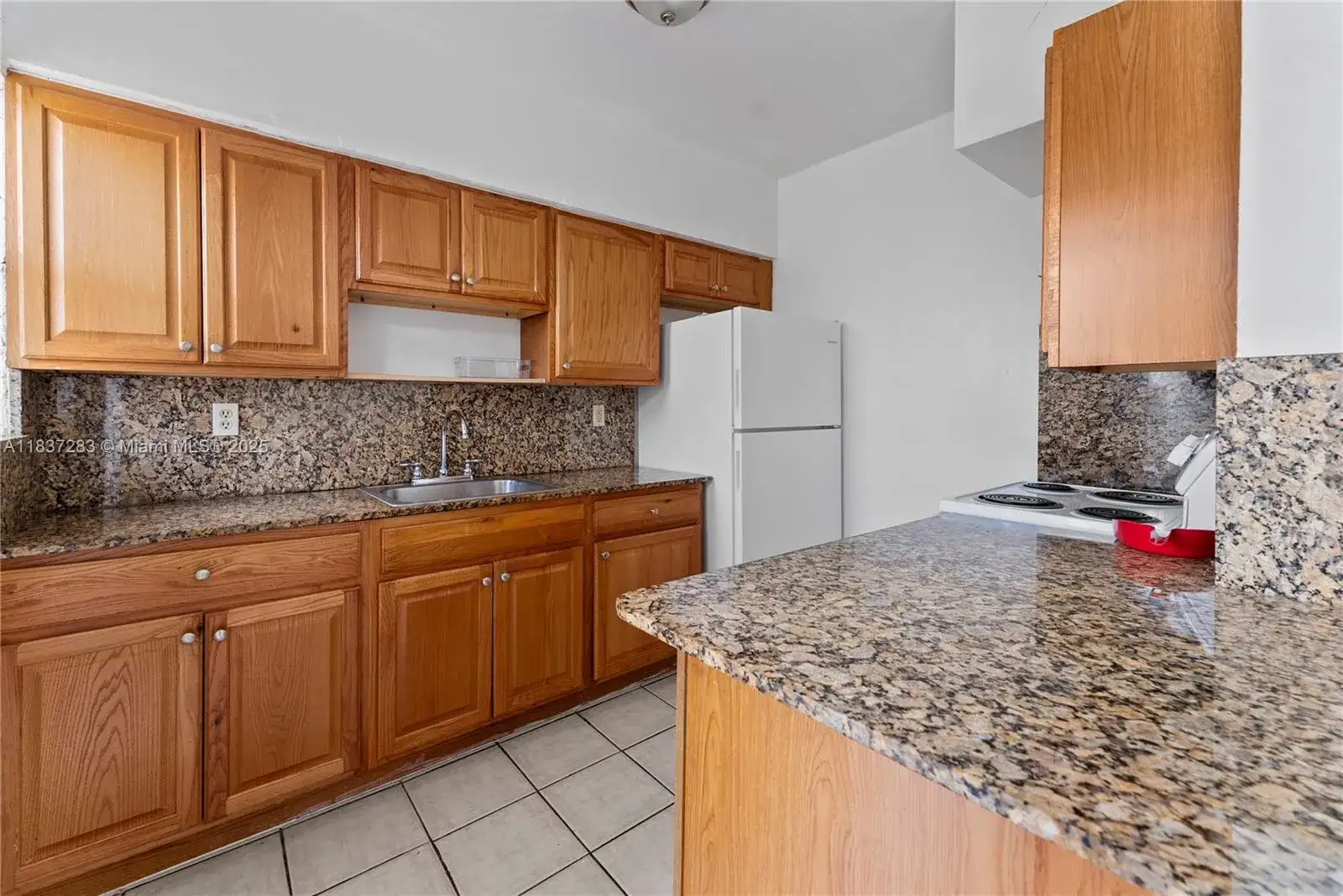 1165 Marseille Dr # 33, Miami Beach FL 33141 photo 3