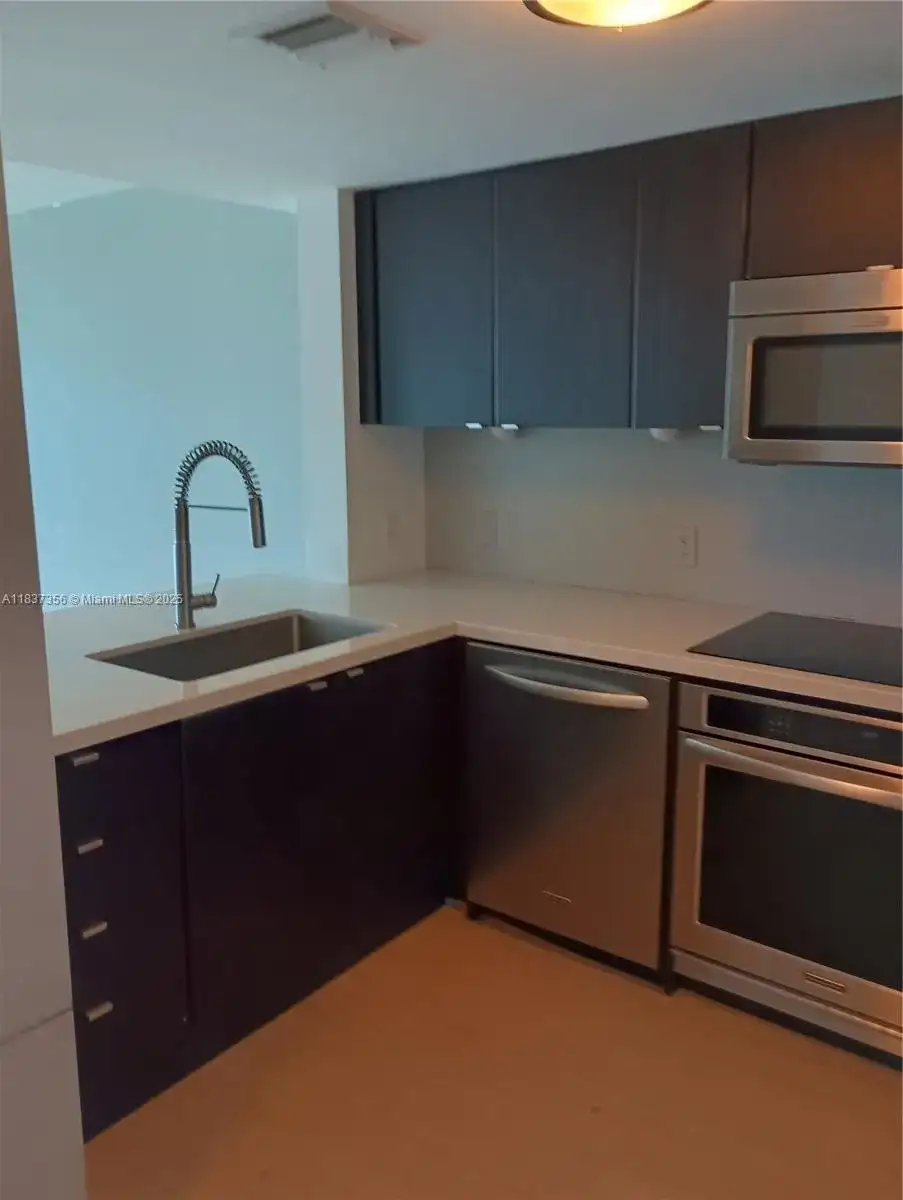 2101 Brickell Ave # 2504, Miami FL 33129 photo 3