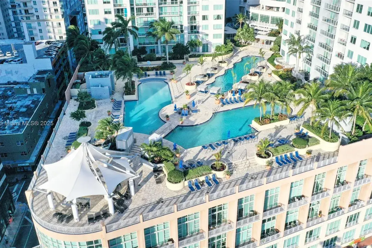 244 Biscayne Blvd # 446, Miami FL 33132