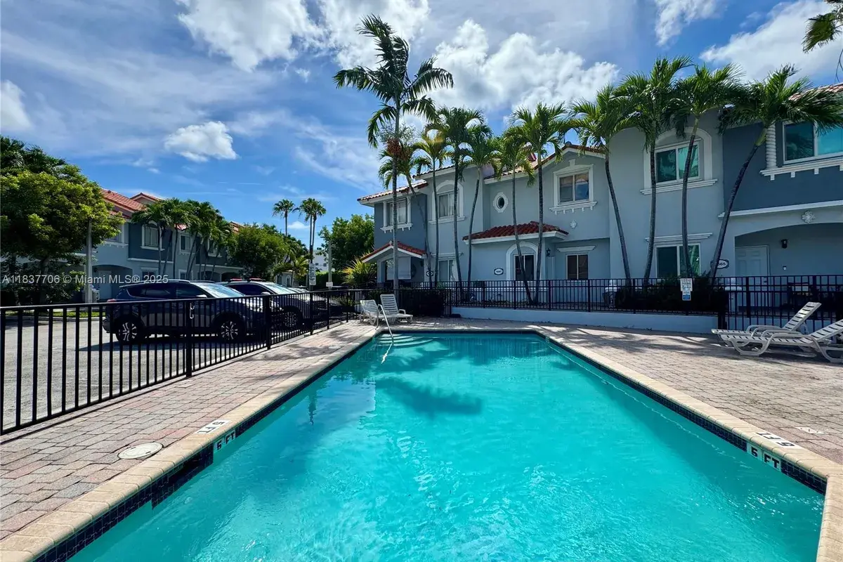 11667 NE 18th Dr # 11667, North Miami FL 33181