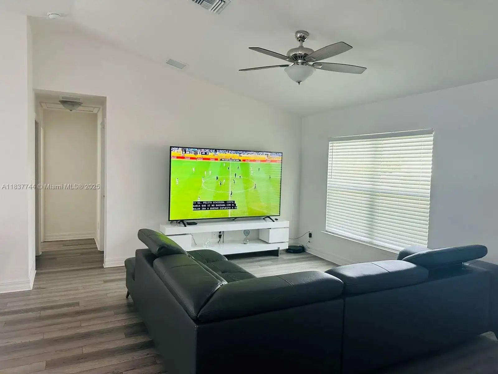 2524 NE 5 Ave, Other City - In The State Of Florida FL 33909 photo 5