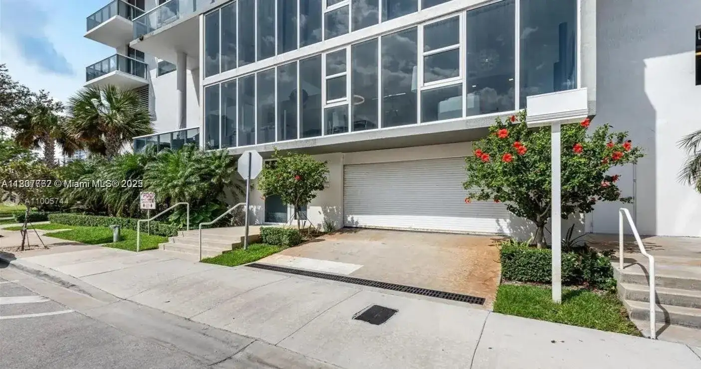 600 NE 27th St # 105, Miami FL 33137 photo 3