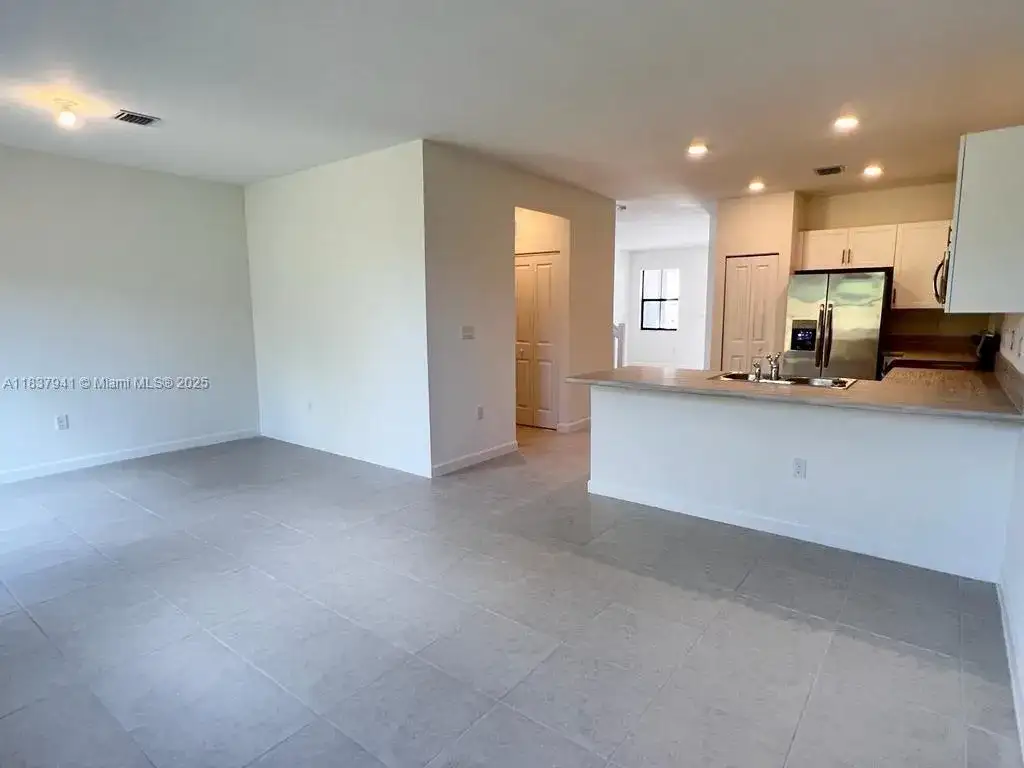 24480 SW 119th Pl, Homestead FL 33032 photo 5