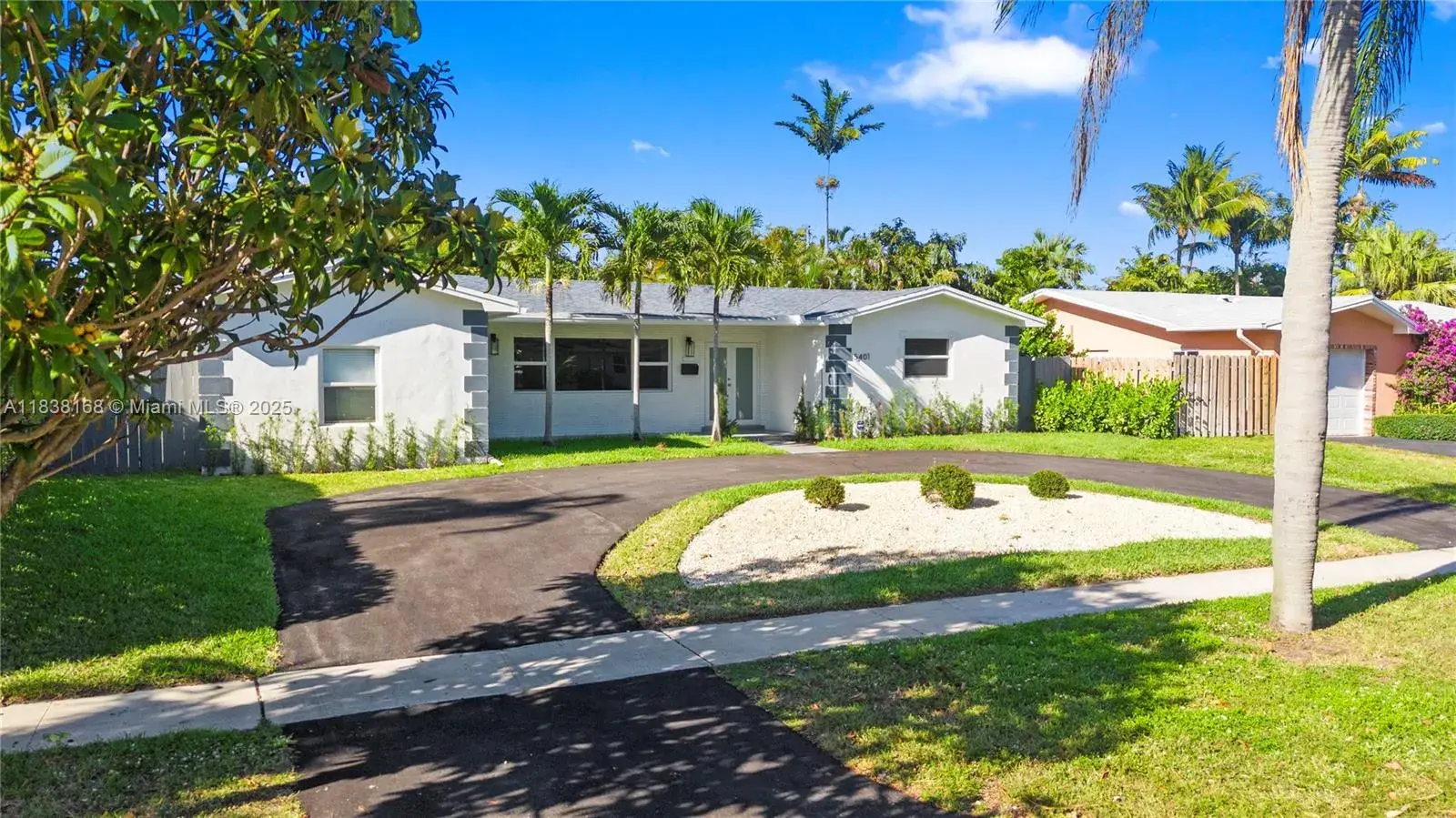 5401 Fillmore St, Hollywood FL 33021