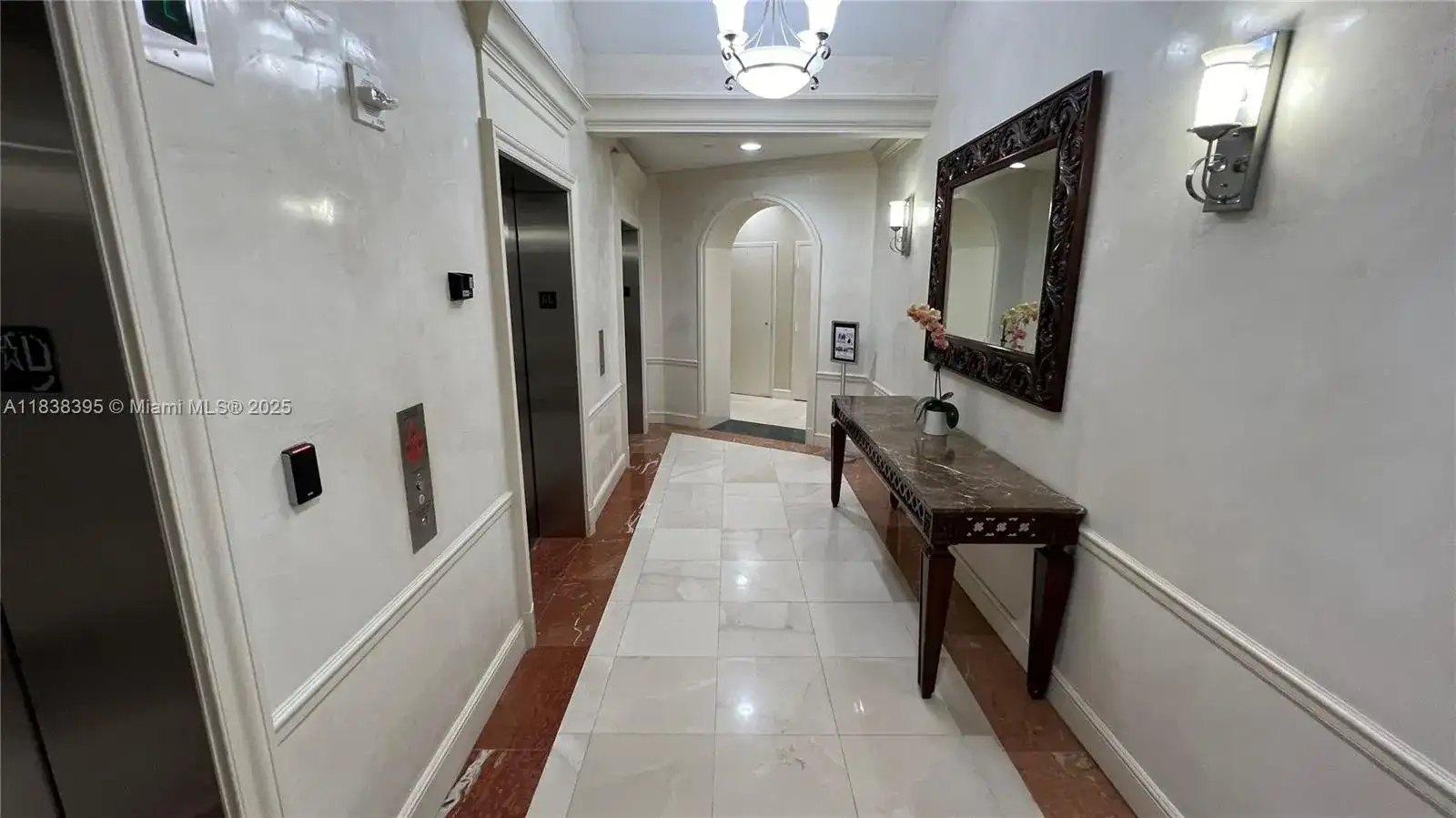 19900 E Country Club Dr # 1014, Aventura FL 33180 photo 3
