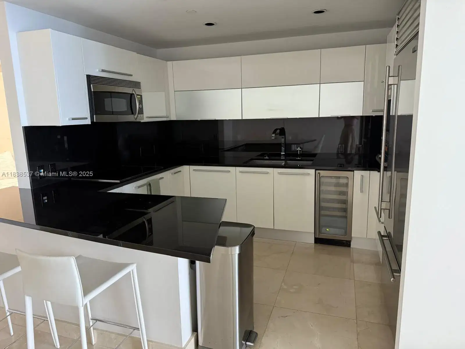 17121 Collins Ave # 3506, Sunny Isles Beach FL 33160 photo 3