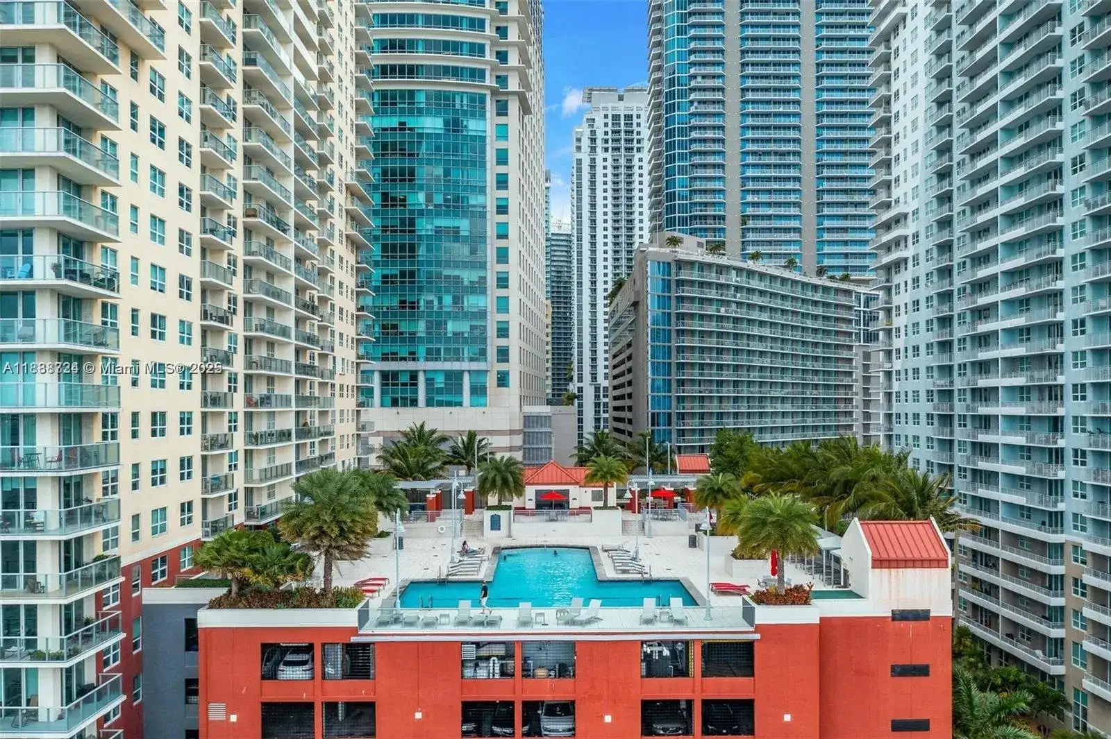 1155 Brickell Bay Dr # 2508, Miami FL 33131 photo 2