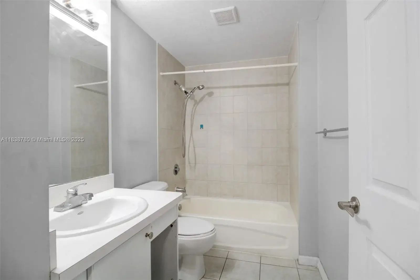 3410 Coral Way # 904, Miami FL 33145 photo 5