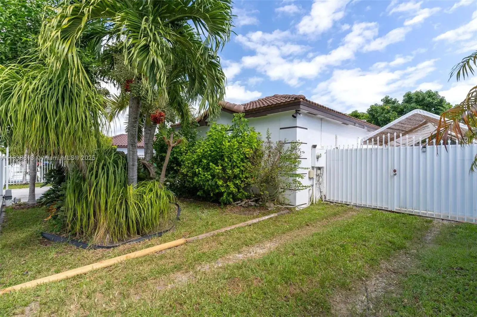 25237 SW 133rd Pl, Homestead FL 33032 photo 5