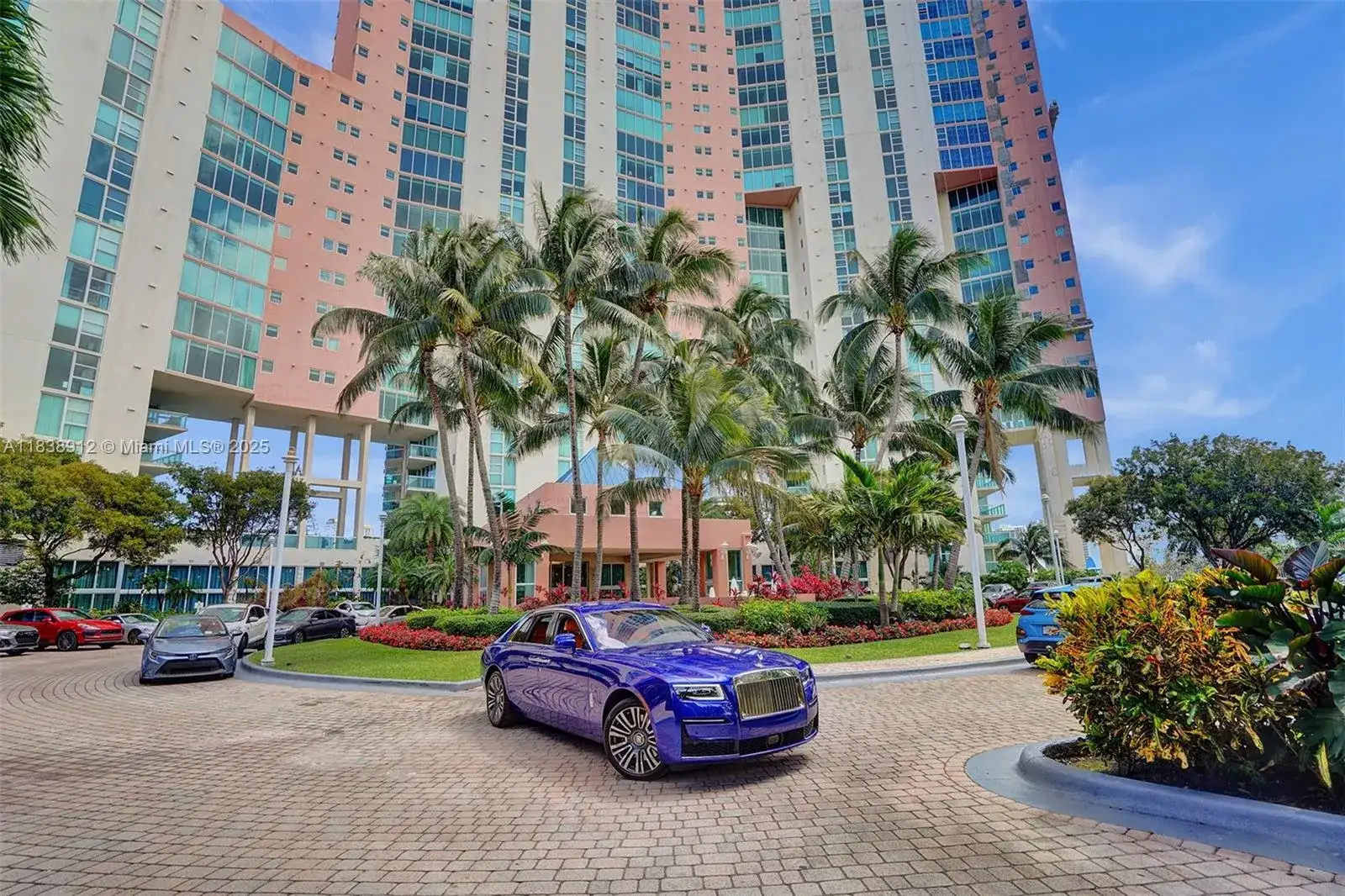 3370 Hidden Bay Dr # 812, Aventura FL 33180 photo 4