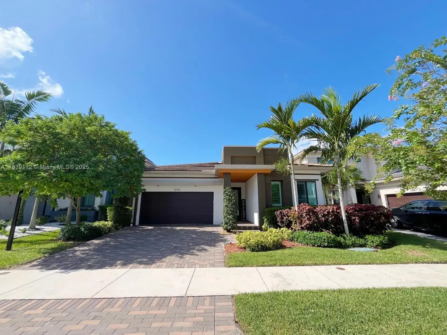 10711 Aqua Ct, Parkland FL 33076 photo 3