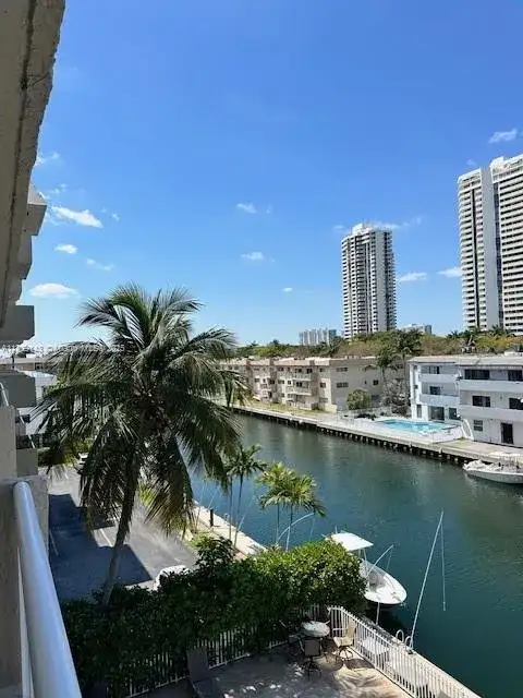 3601 NE 170th St # 406, North Miami Beach FL 33160 photo 3