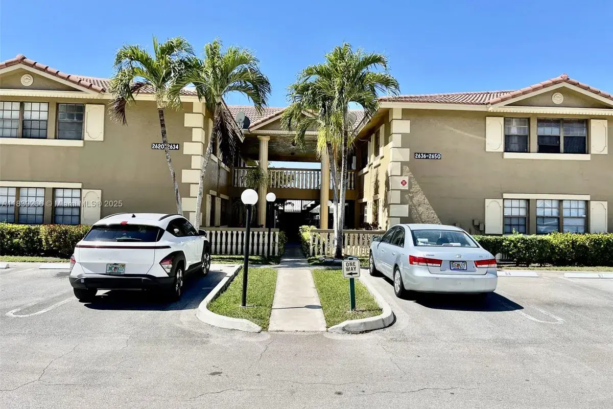 2624 Riverside Dr # 2624, Coral Springs FL 33065