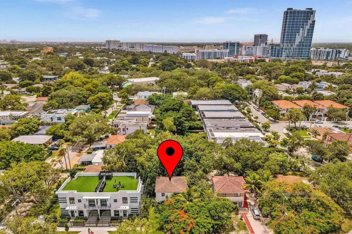 3210 E Elizabeth St, Miami FL 33133