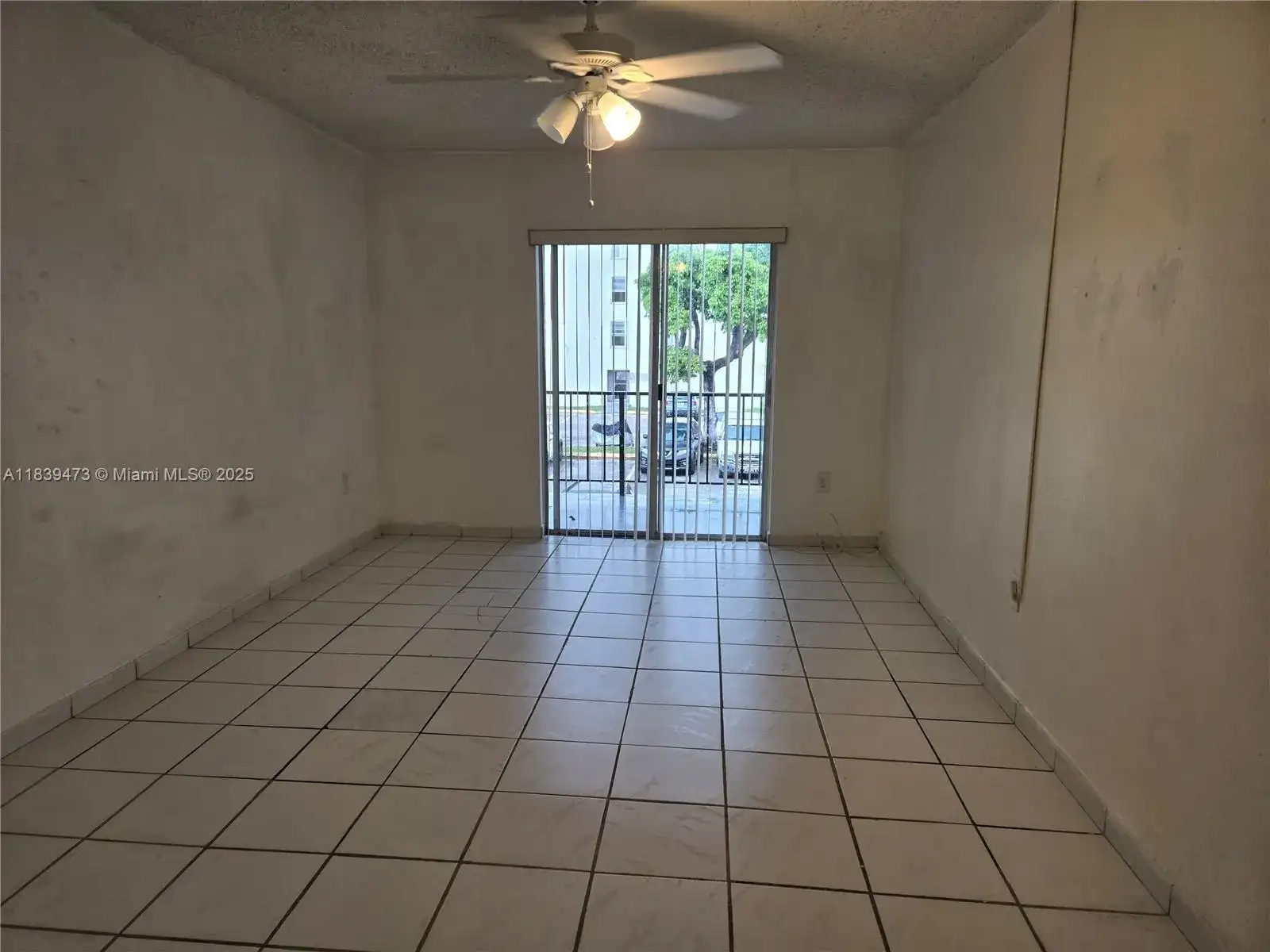 5755 W 20 Ave # 206, Hialeah FL 33012 photo 2