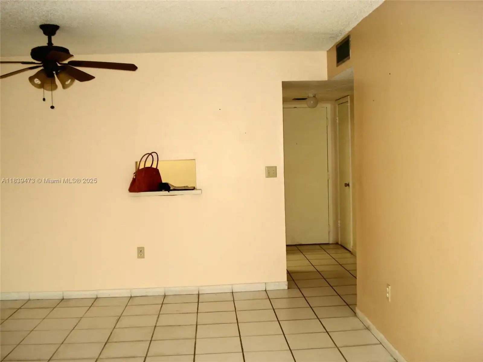 5755 W 20 Ave # 206, Hialeah FL 33012 photo 4