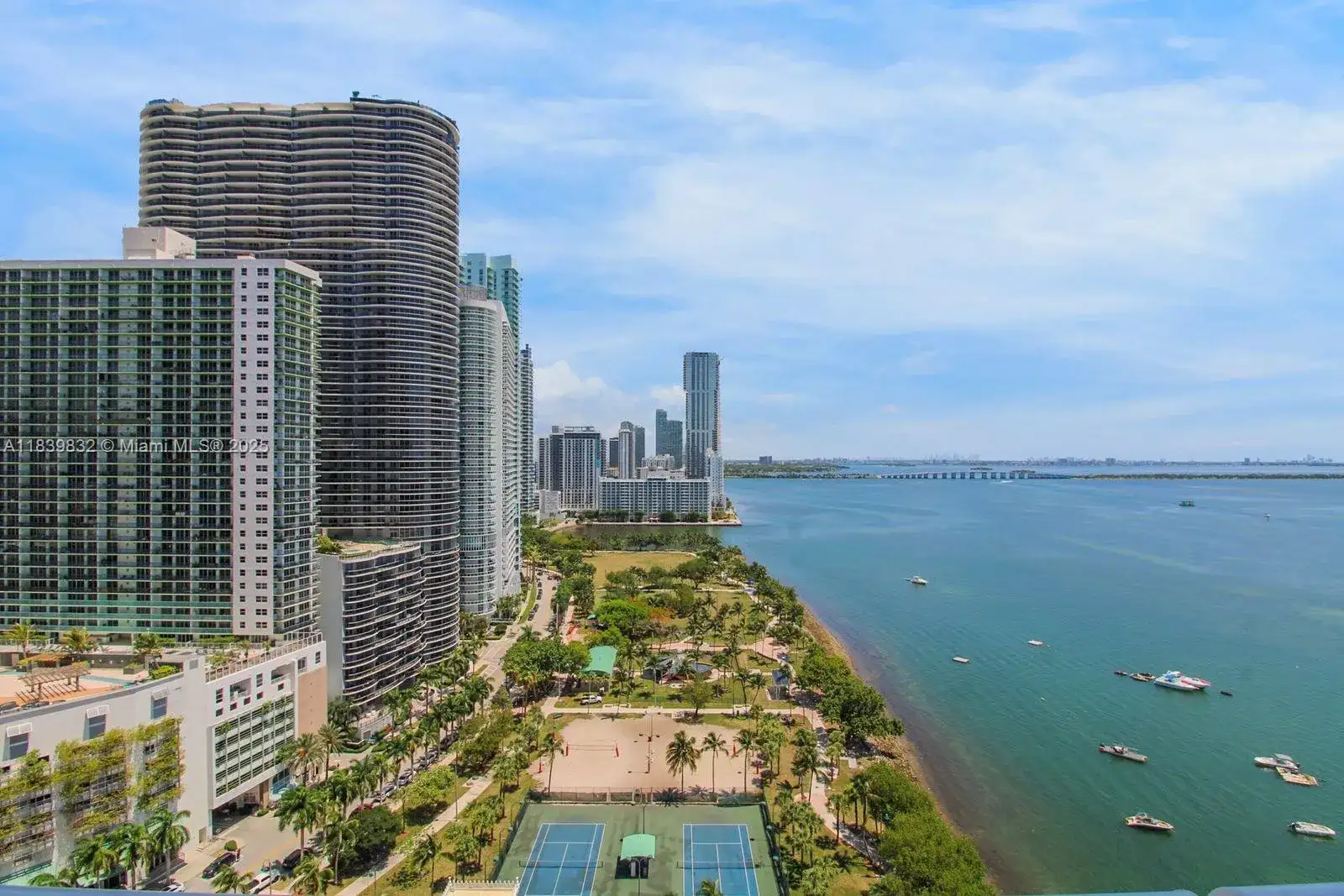 1717 N Bayshore Dr # 2635, Miami FL 33132 photo 3
