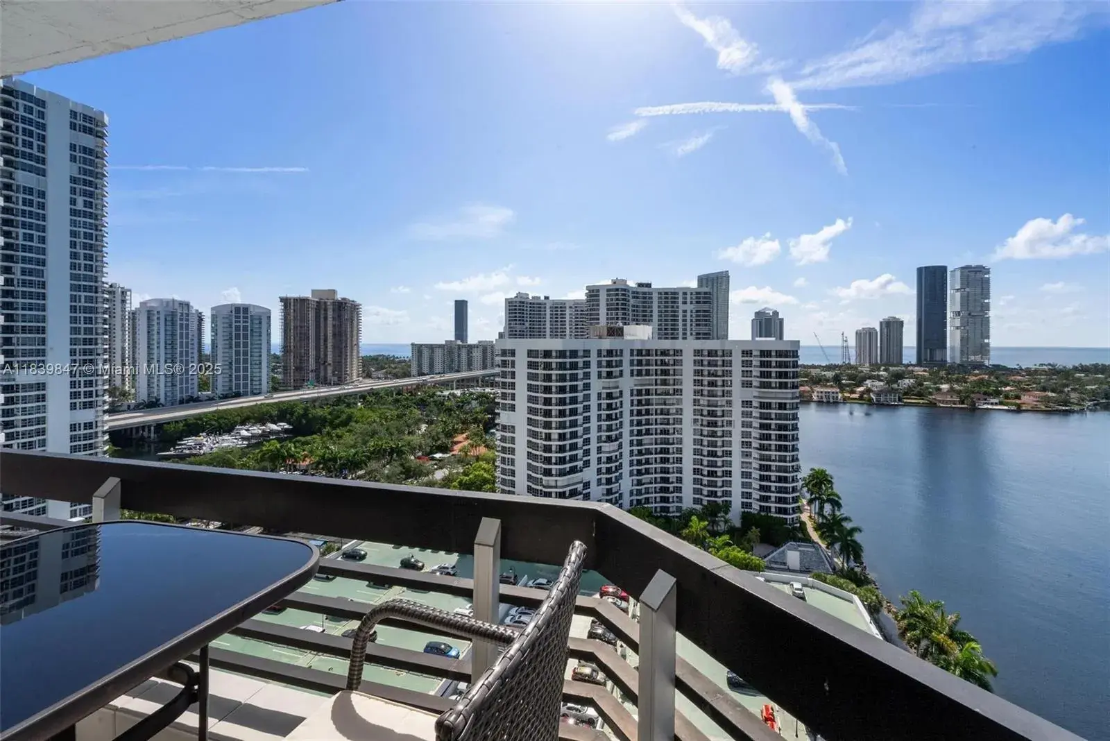 3530 Mystic Pointe Dr # 2014, Aventura FL 33180