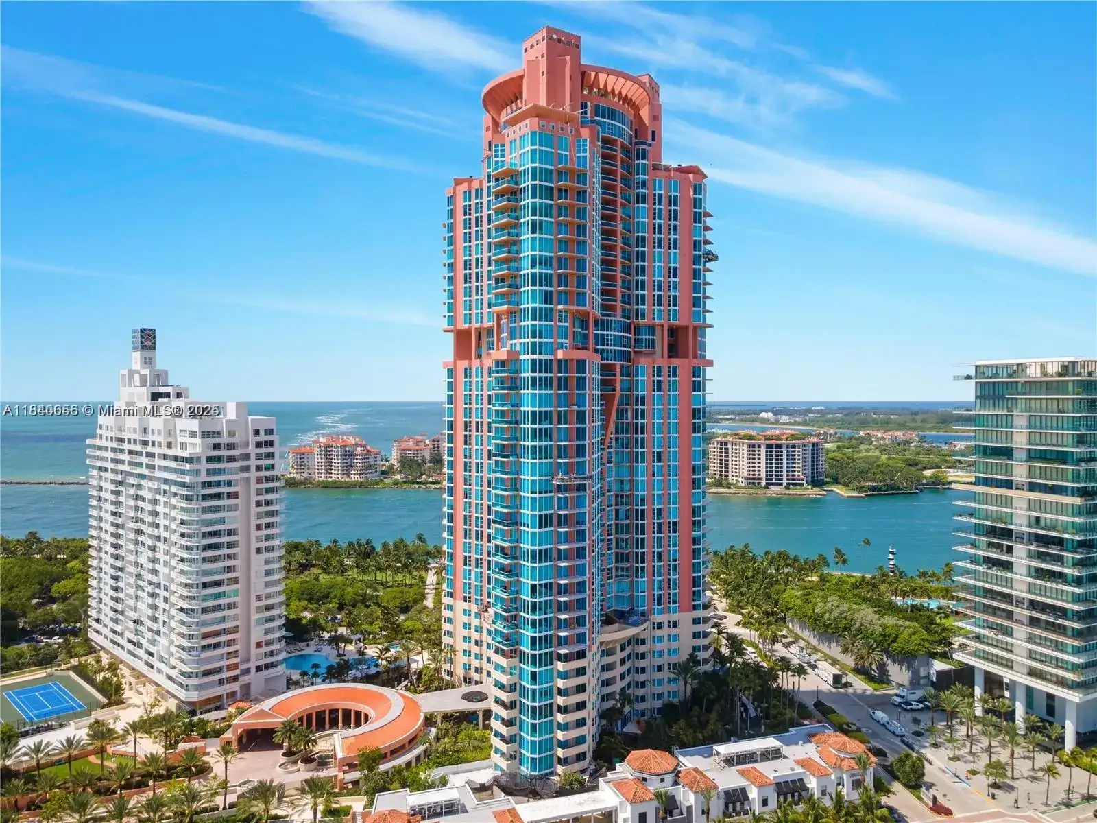 300 S Pointe Drive # 801, Miami Beach FL 33139 photo 4