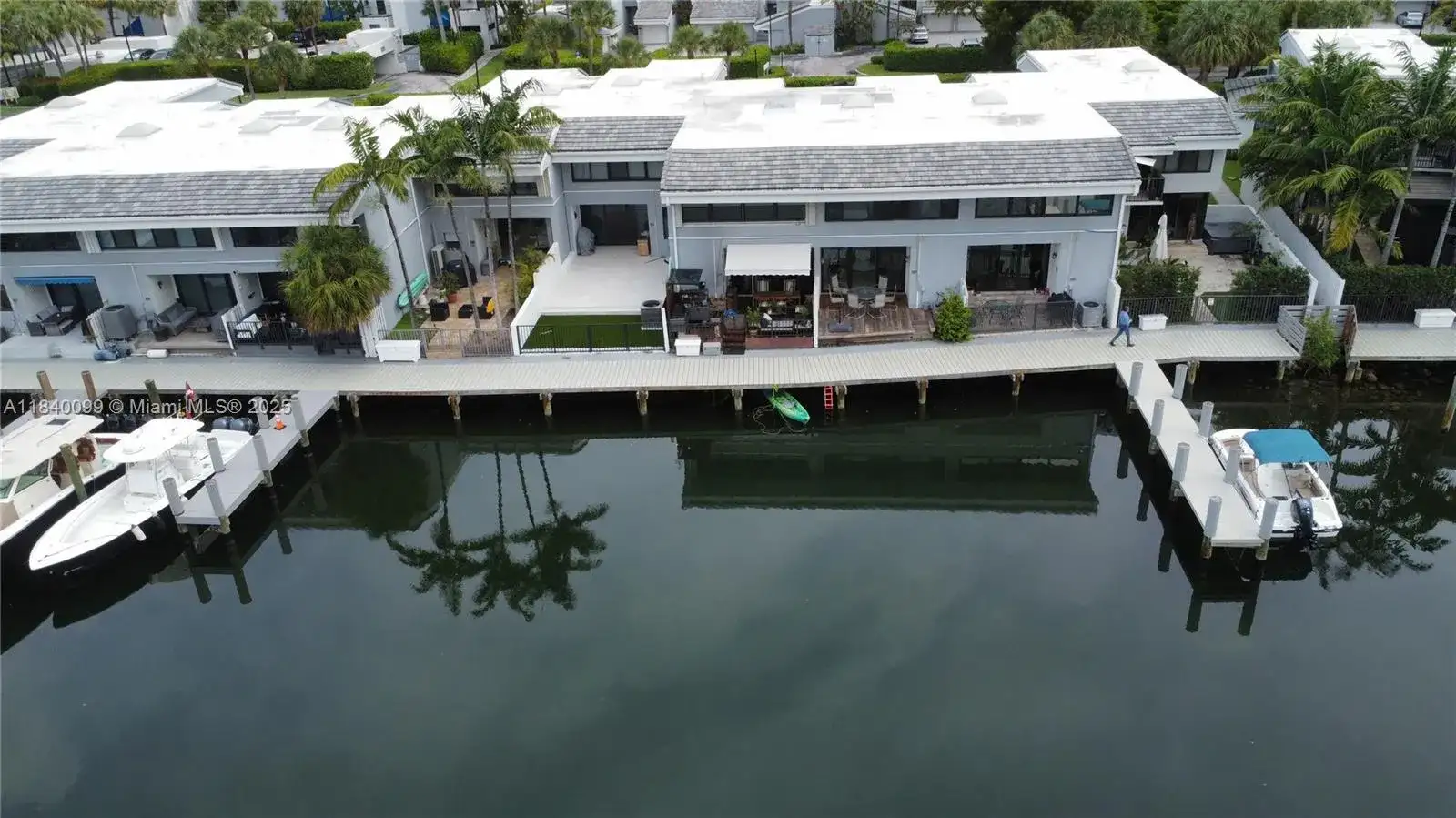 324 Poinciana Dr # 906, Sunny Isles Beach FL 33160 photo 2