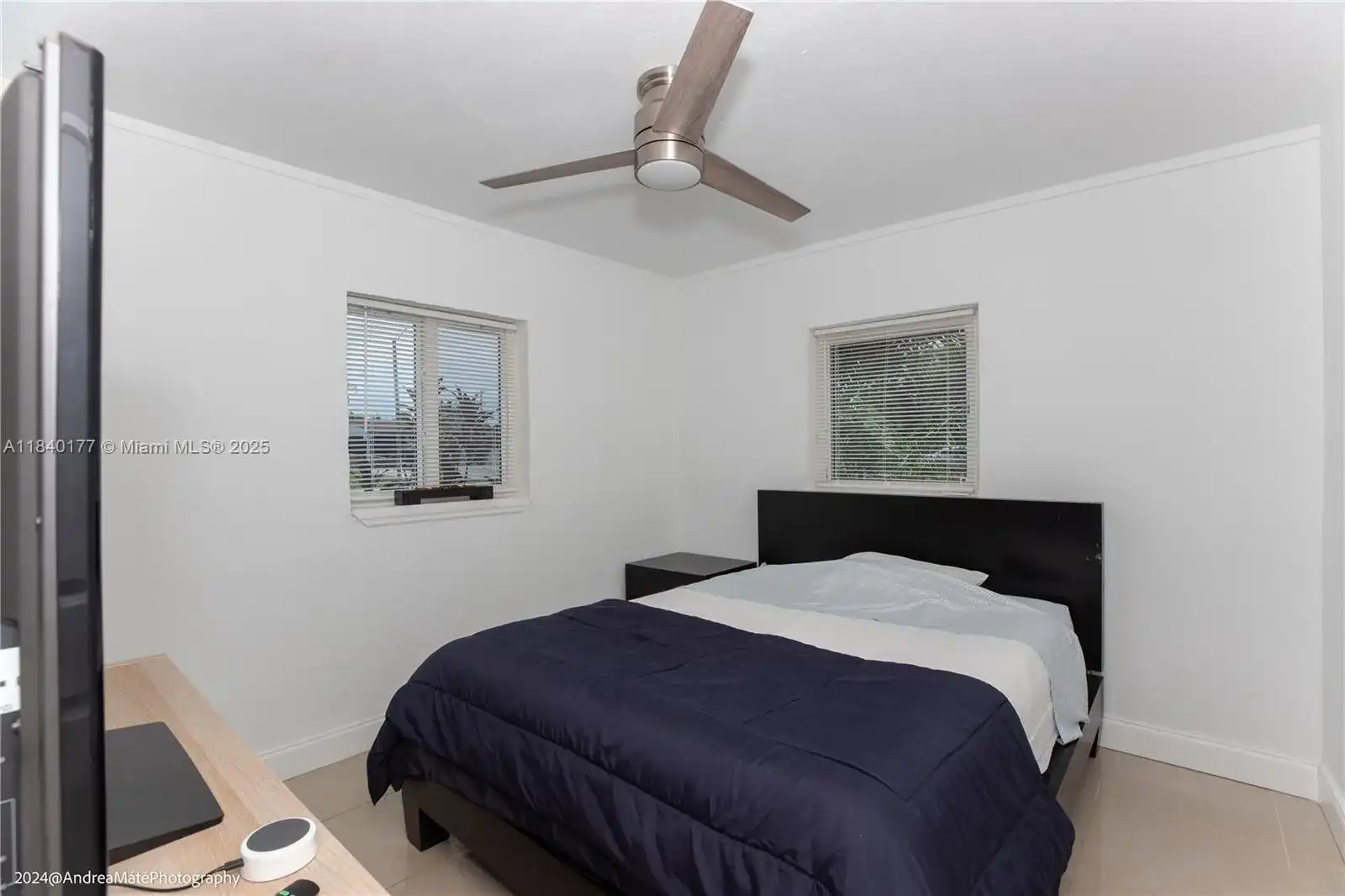 5901 NE 4th Ave # 1, Oakland Park FL 33334
