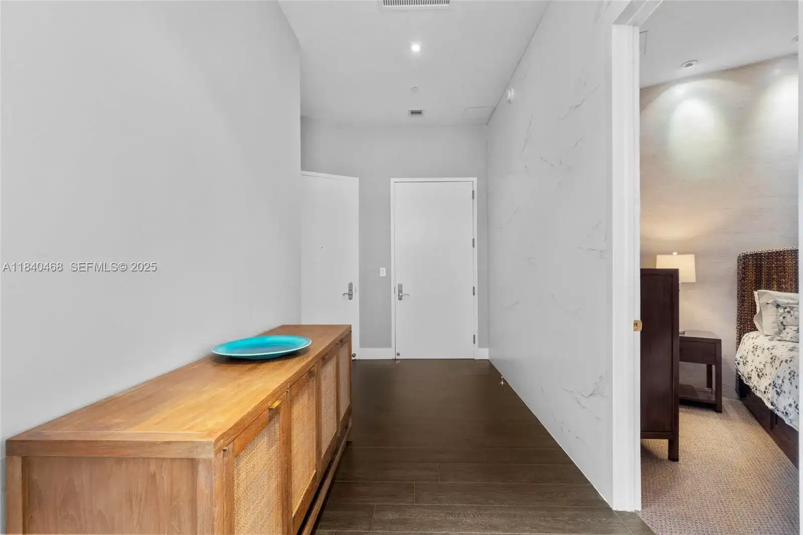 16001 Collins Ave, Sunny Isles Beach FL 33160 photo 4