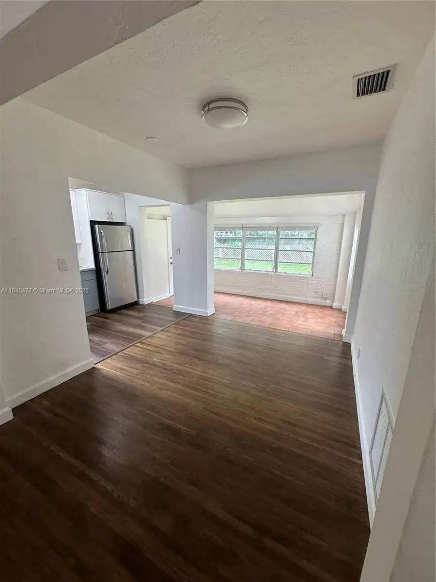 711 SW 39th Ave, Miami FL 33134 photo 5