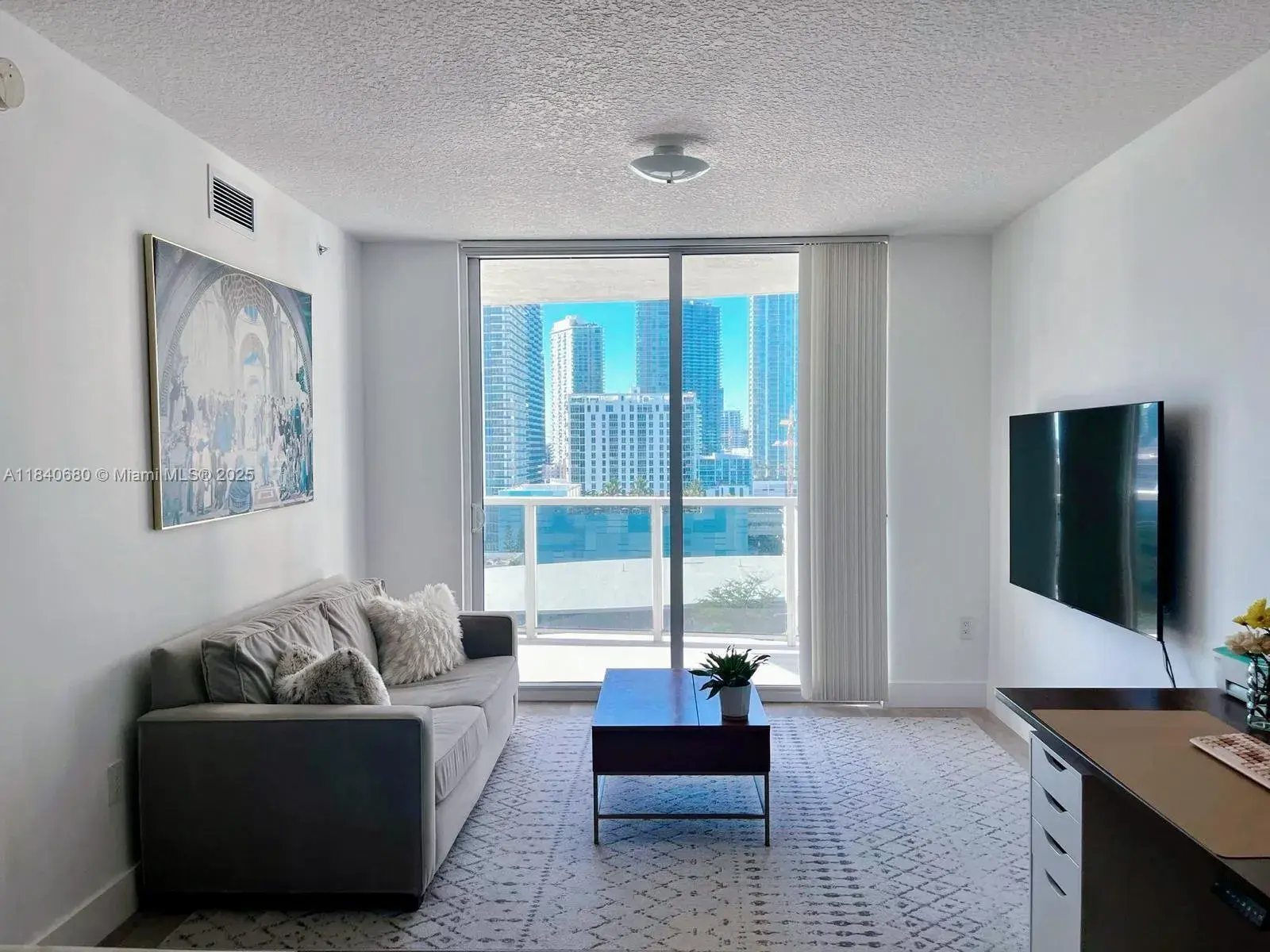 601 NE 23rd St # 1601, Miami FL 33137